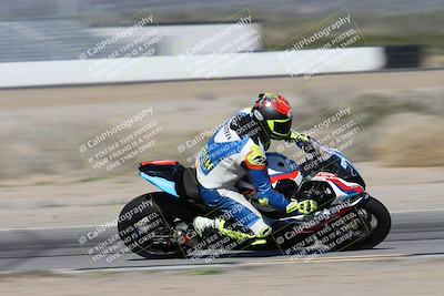 media/Jan-15-2026-Racers Edge (Thu) [[dfebeb70ab]]/2-A Group/Session 3 (Turn 15 Inside Pans)/